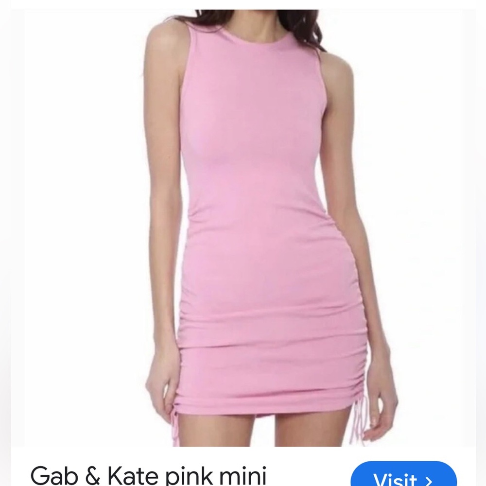 Gab & Kate mini dress form fitting size XS or XXS ruching on sides